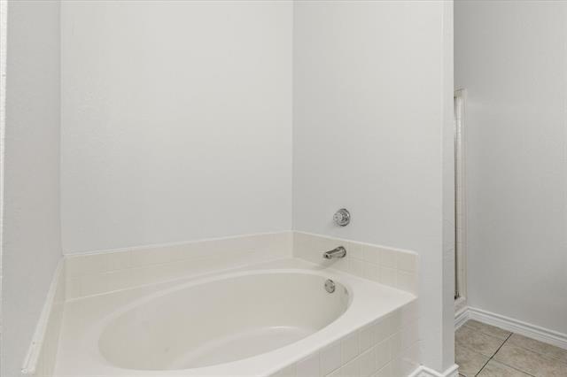 Building Photo - 206 Charleston Dr