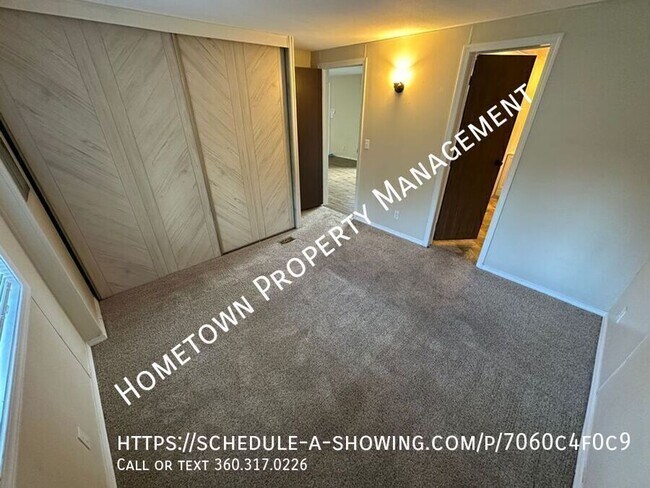 Building Photo - 41910 40th Ave S