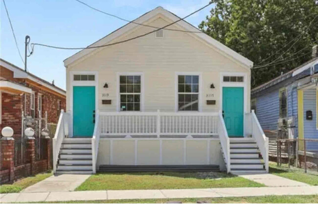 Primary Photo - 3117 Broadway St