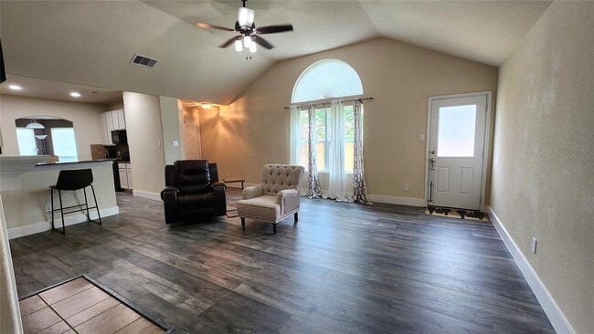 Building Photo - 4903 Spring Showers Ct