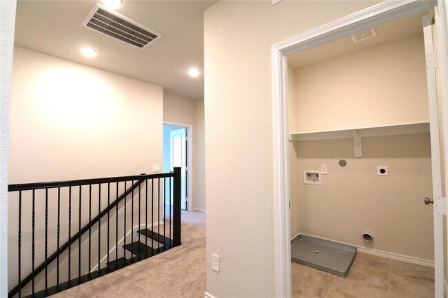 Building Photo - 10506 Blankiet Ln.