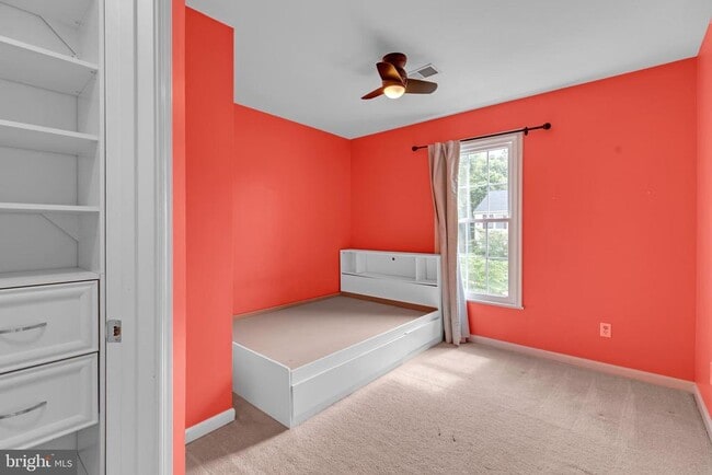 Building Photo - 6880 Ridge Water Ct