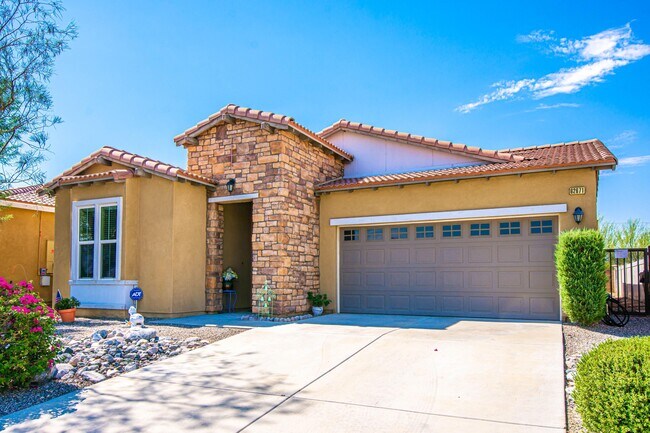 Building Photo - 62671 S Starcross Dr