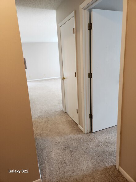 Upper hallway - 14378 Sorrel Way