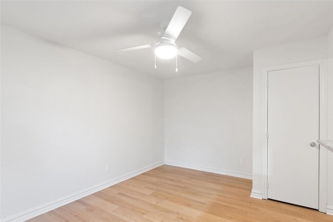 Building Photo - 4930 Windward Passage