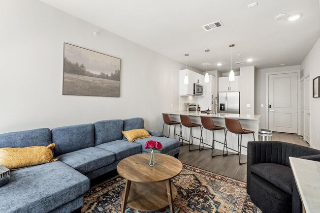 Primary Photo - 5820 1/2 Cameron Rd