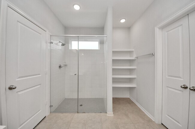 Building Photo - 2326 Kelson Cove Dr
