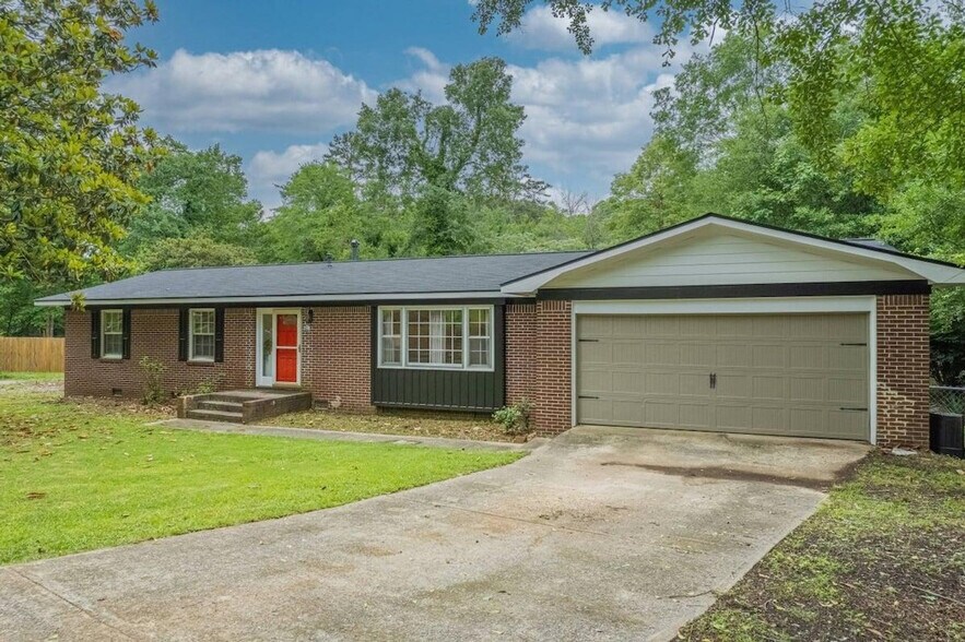 Building Photo - 635 Rivermont Rd