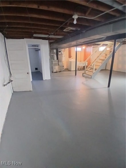 Building Photo - 1351 Douglas Ave