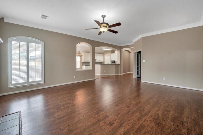 Building Photo - 2711 Sica Hollow Ln