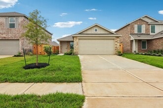 Building Photo - 28727 Texas Plns Dr