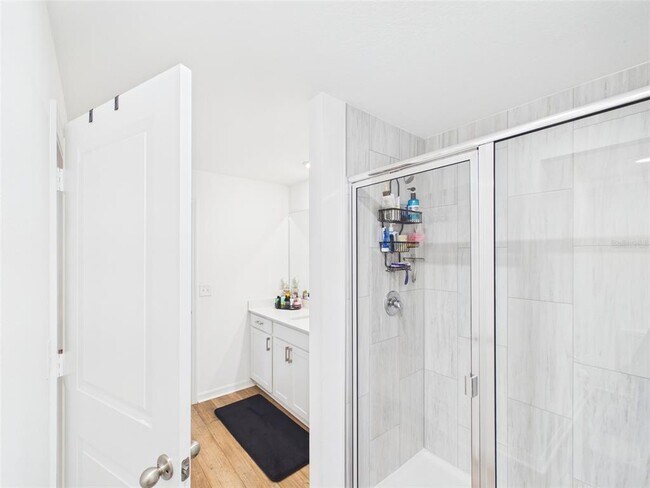 Building Photo - 5194 Sailor Rd