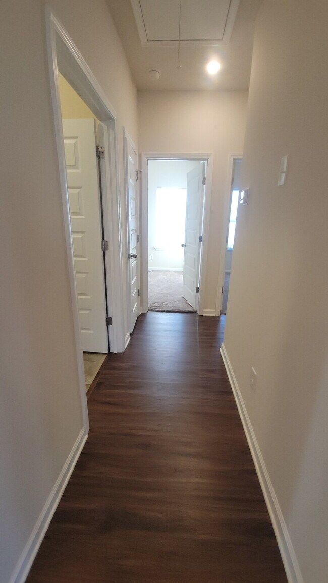 Building Photo - Coming soon!!!  "Charming 3-Bed Oasis with Granite Elegance in Harvest – 1,501 Sq Ft of Comfort!"