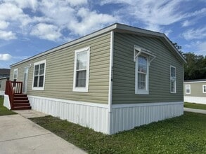 Building Photo - 9711 Polak Dr