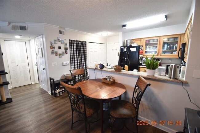 Building Photo - 2400 Feather Sound Dr