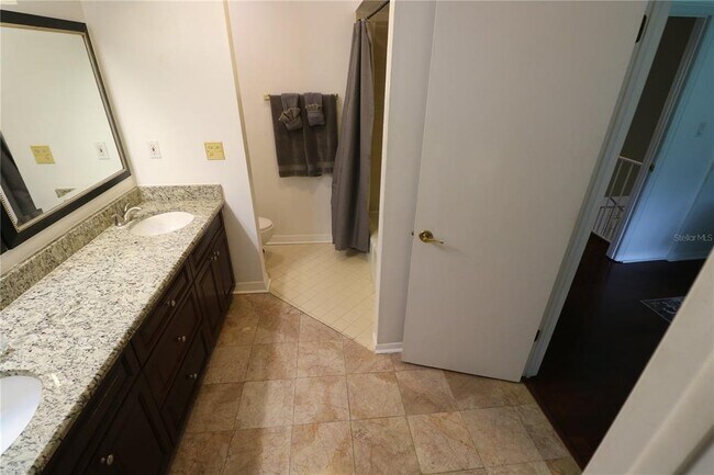Building Photo - 5439 Lady Bug Ln