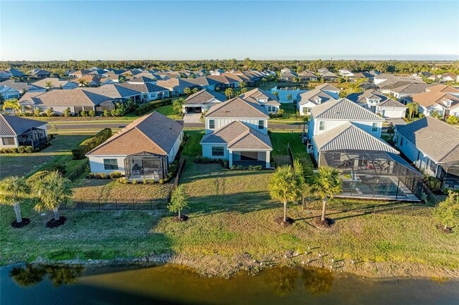 Building Photo - 6629 Fort Pierce Ave