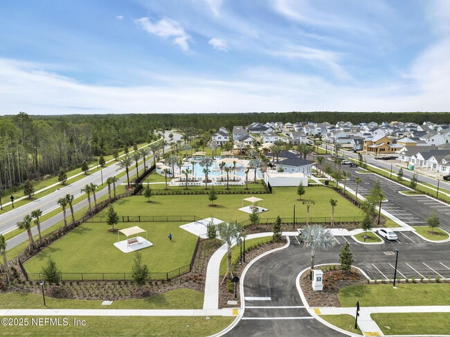 Building Photo - 299 Blue Hampton Dr