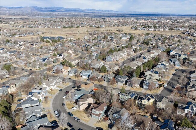 Building Photo - 421 W English Sparrow Dr