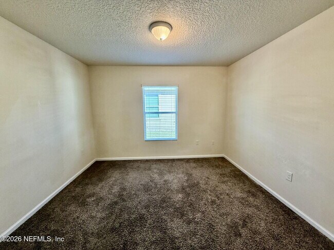 Building Photo - 1859 Cherry Crk Wy