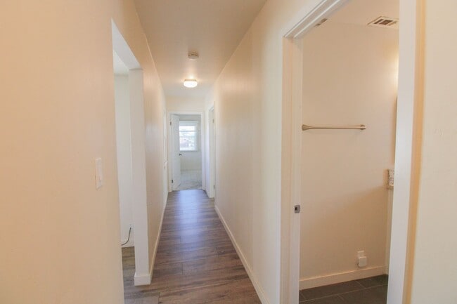 Building Photo - Exceptional Monterey Heights 4 Bedroom Hou...