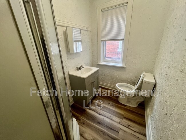 Building Photo - 26 N 16th St