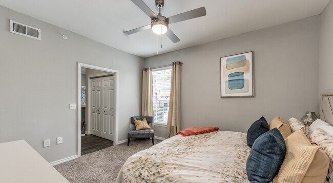 Building Photo - Start Fresh – $250 Off When You Lease Today
