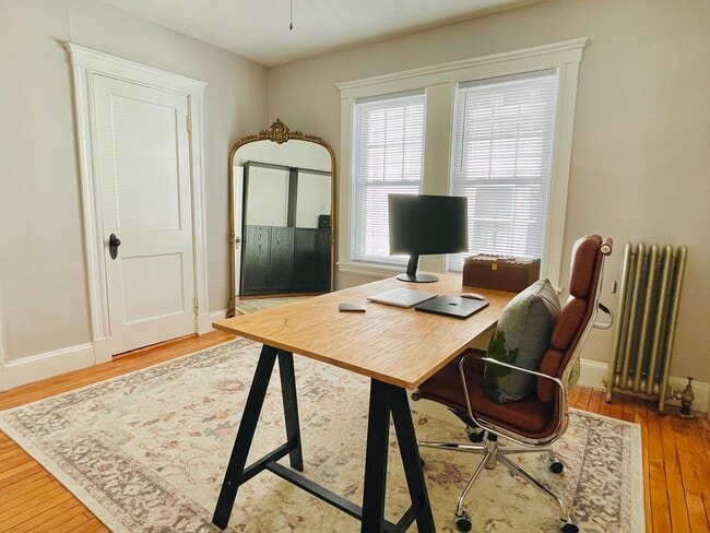 Building Photo - 15 Woods Ave