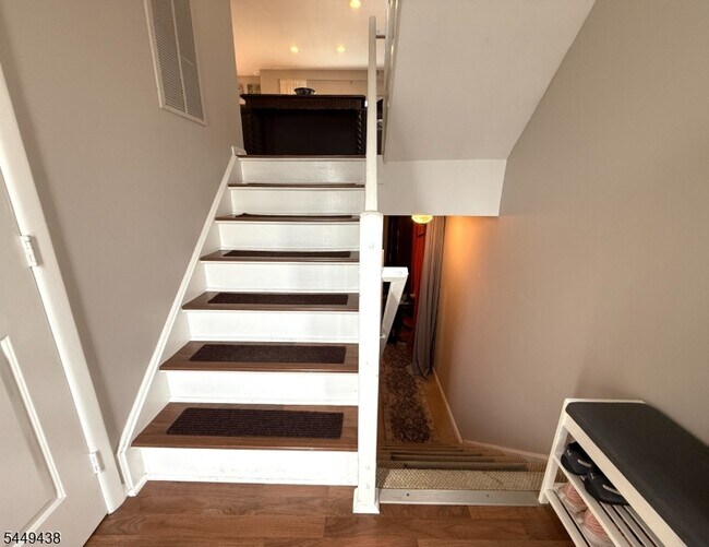 Building Photo - 1408 Norwood Way
