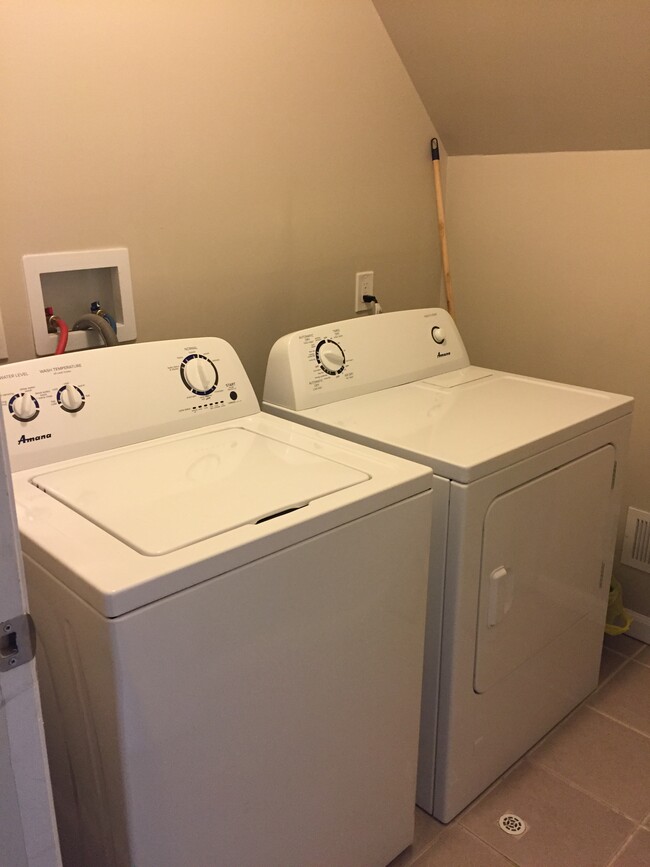 Laundry room - 55 S 12th St