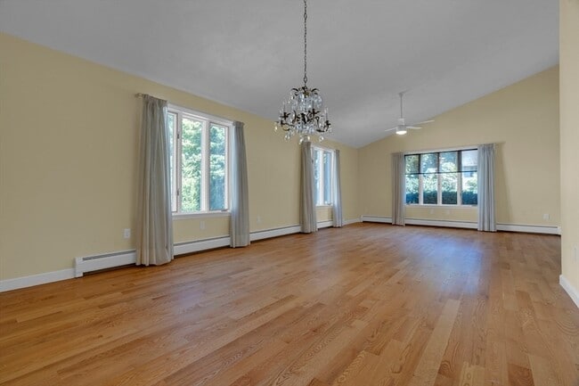 Building Photo - 52 Rayburn Rd