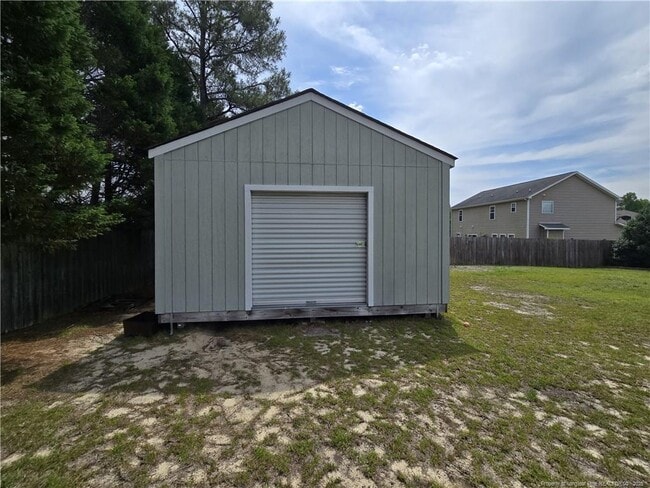Building Photo - 8813 Looking Glass Rd
