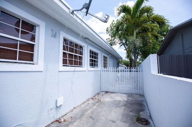 Building Photo - 2250 NW 103rd St