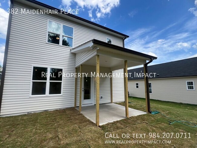 Building Photo - 382 Maidenhair Pl