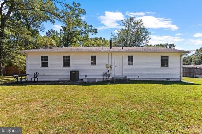 Building Photo - 4402 Wyres St