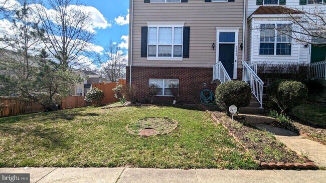 Building Photo - 12950 Tonka Ct