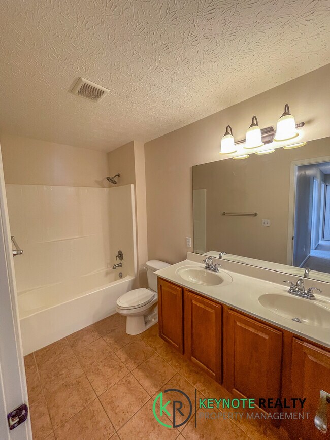 Building Photo - 7691 Harwood Ct