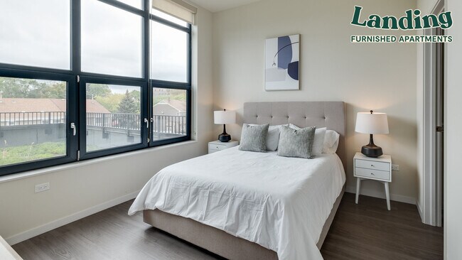 Building Photo - 2480-2522 N Milwaukee Ave