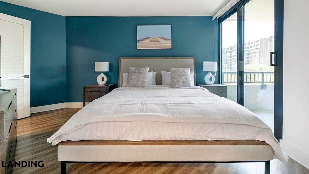 Building Photo - 1550 Clarendon Blvd