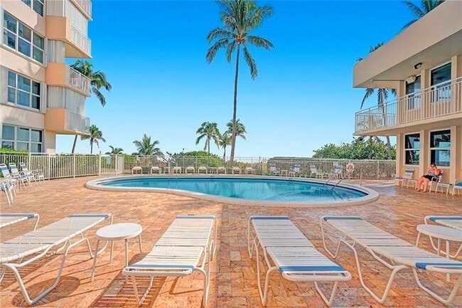 Building Photo - 5200 N Ocean Blvd