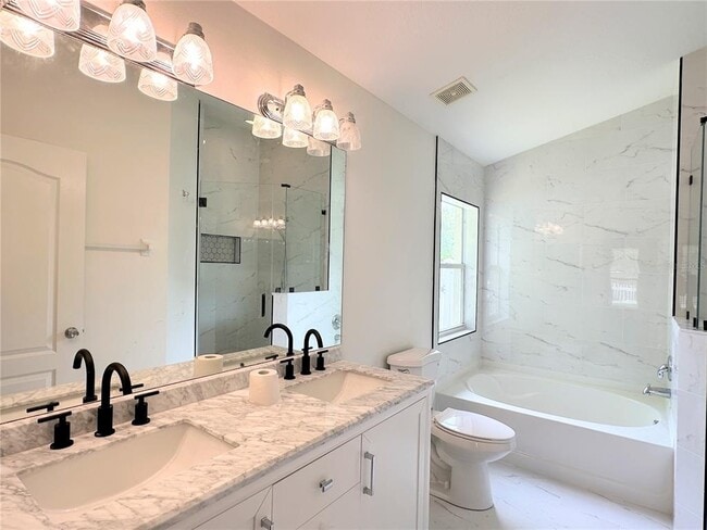 Building Photo - 10478 Lucaya Dr