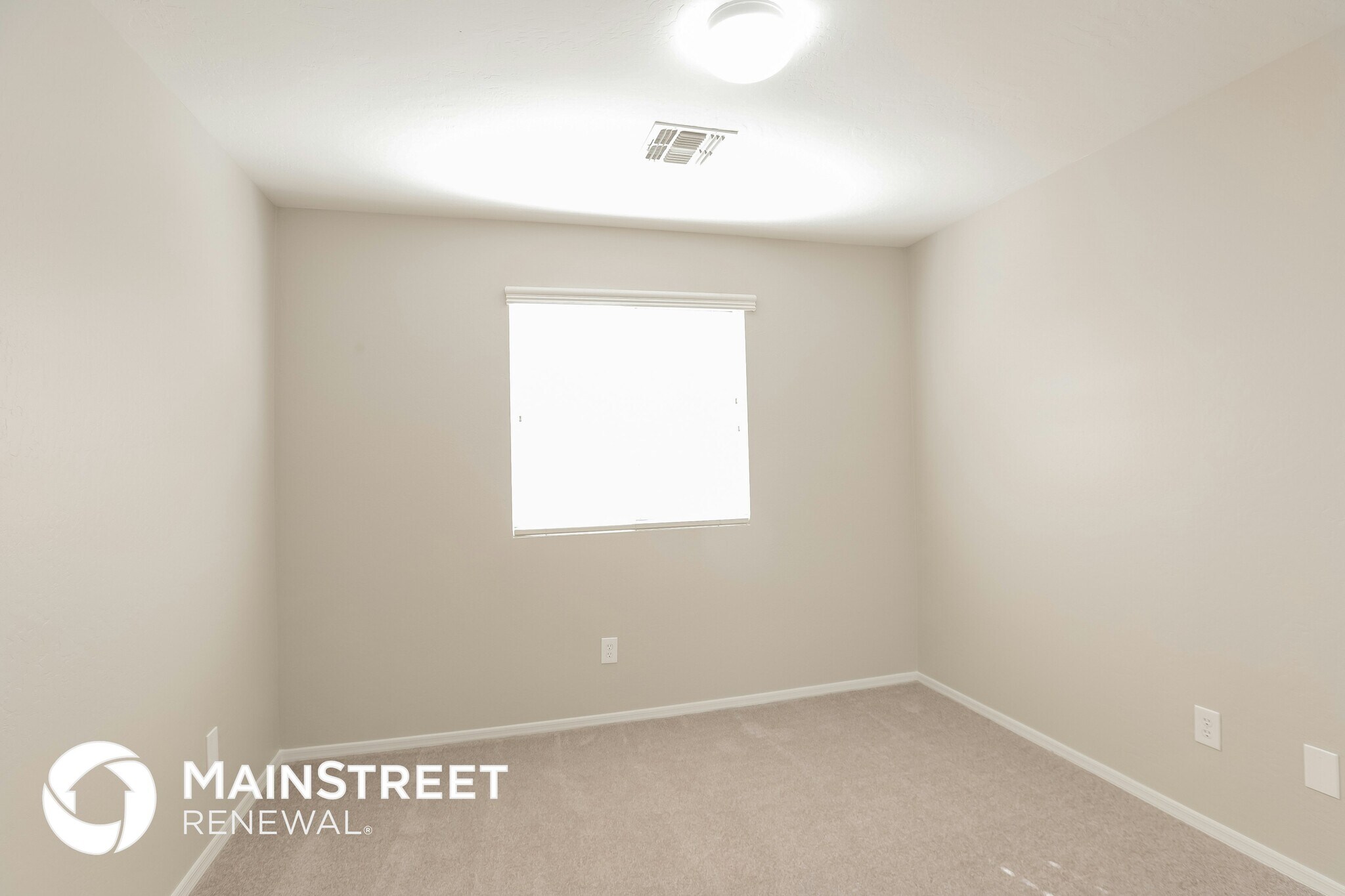 Building Photo - 5337 W Warner St