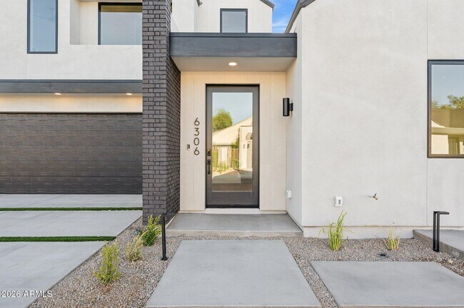 Building Photo - 6306 N 10th Dr