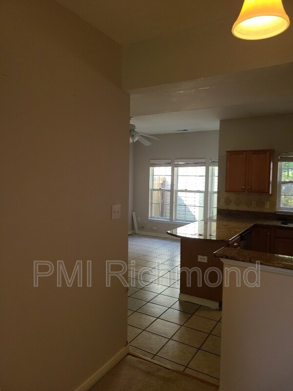 Building Photo - 2539 Mountain Ash Cir