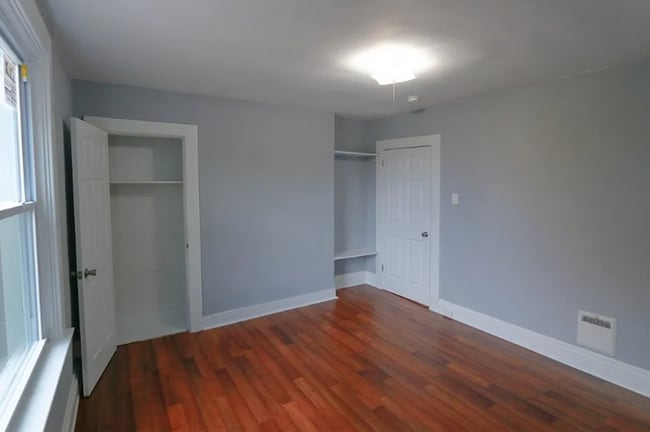 Building Photo - Spacious 4 Bedroom Home in Swissvale