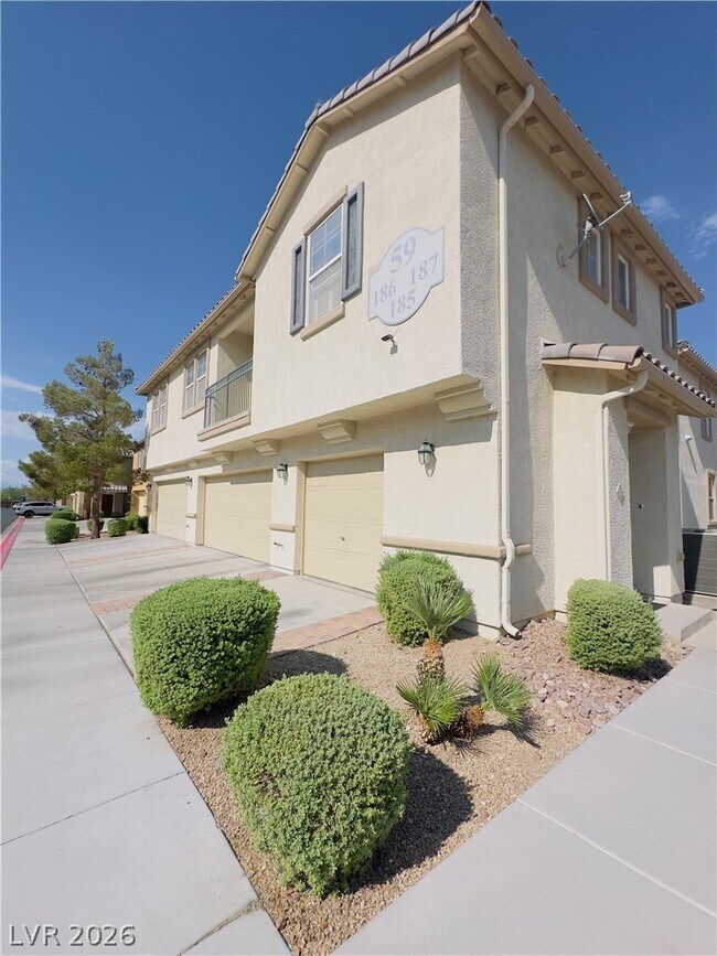 Building Photo - 6255 W Arby Ave