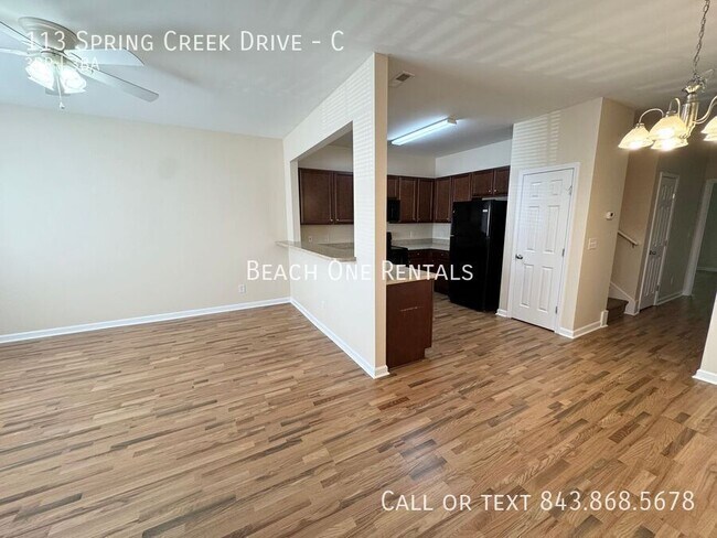 Building Photo - 113 Spring Creek Dr