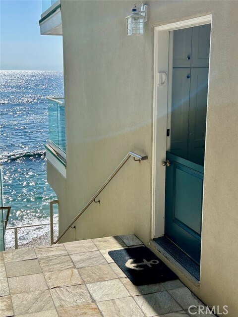 Building Photo - 1249 Ocean Front