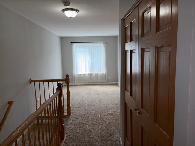 Building Photo - 14638 Patriot Square Dr W