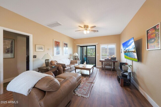 Building Photo - 13804 N Saguaro Blvd
